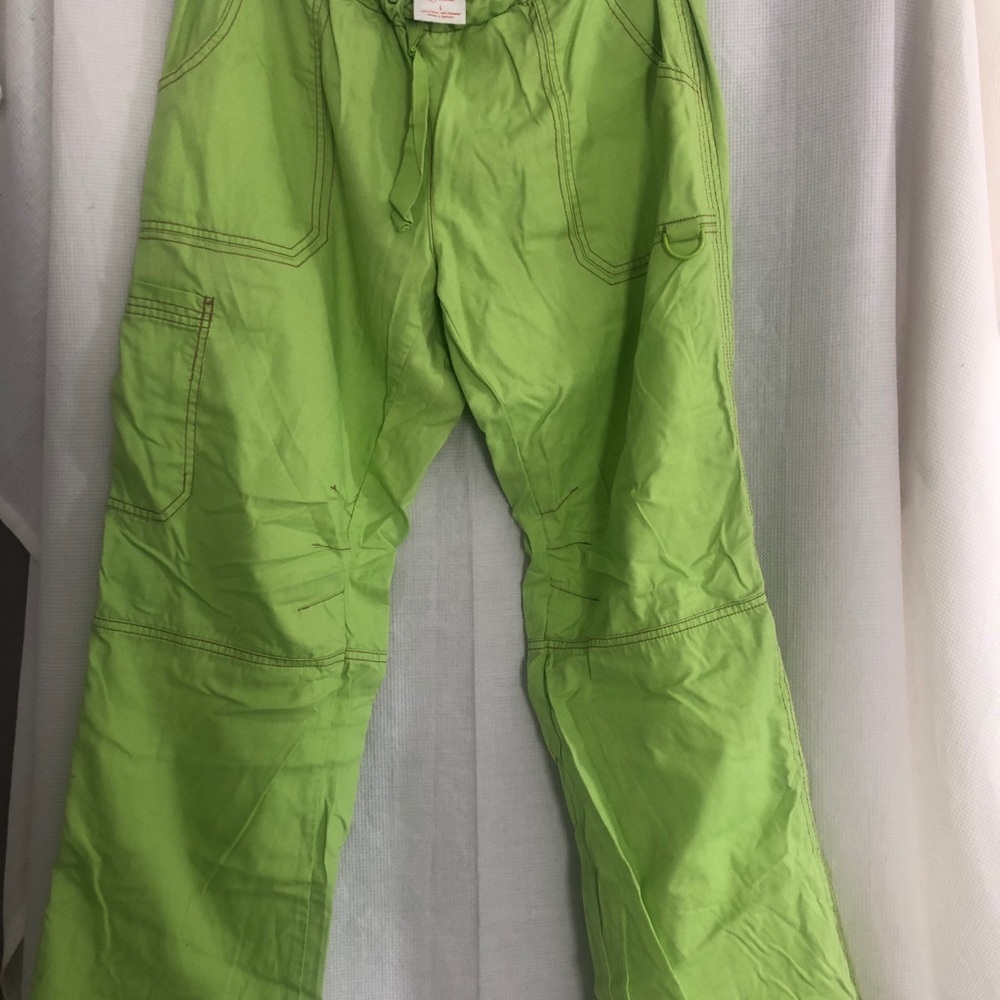 KOI scrub pants. Size L.